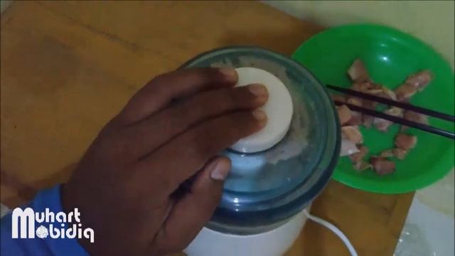 Unboxing Alat Masak : Penggiling Daging Aletta Grandchopper | Mobidiq 2019 смотреть онлайн