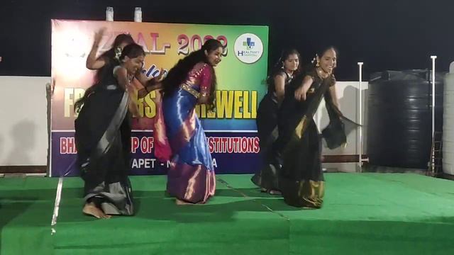 Banjara song super Dance performance bhavani school of nursing students смотреть онлайн