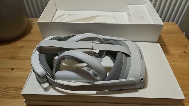PICO 4 All-in-One VR Headset Amazon unboxing смотреть онлайн
