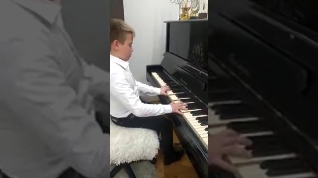 Стадницкий Александр 4 класс Вальс смотреть онлайн