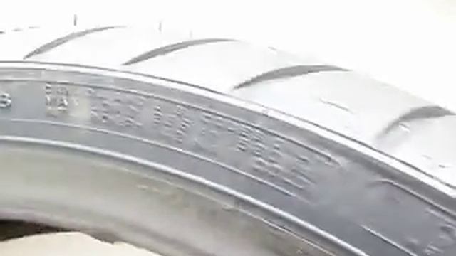 Michelin Pilot Road 120/70ZR17 Front смотреть онлайн