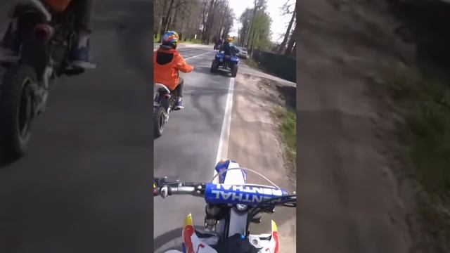 Покатушки на Husqvarna FC 350, Arctic Cat Mud Pro, Polaris Sportsman 850 смотреть онлайн