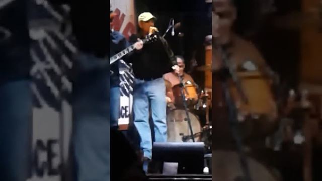 Folsom Prison Blues David Greer @Wild Wings Franklin TN смотреть онлайн