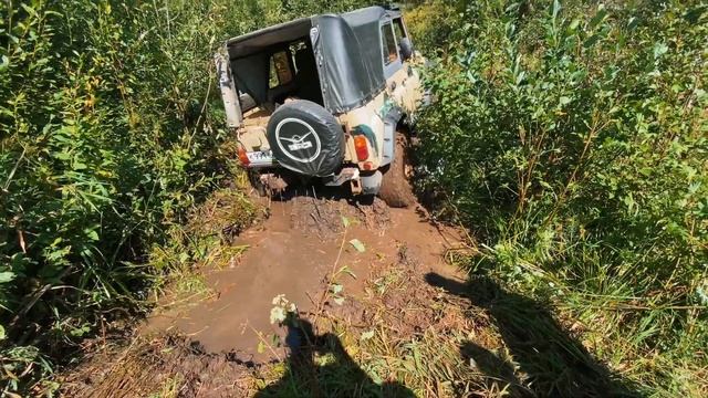 Часть%1. Новый маршрут.Чуть не утопили УАЗ на UZ(V8).Музейный ГАЗ-69.Toyota LC70 на MAXXIS Trepador