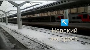 Поезд 747/748  Питер-Москва «Невский экспресс». Прозрачные двери купе.