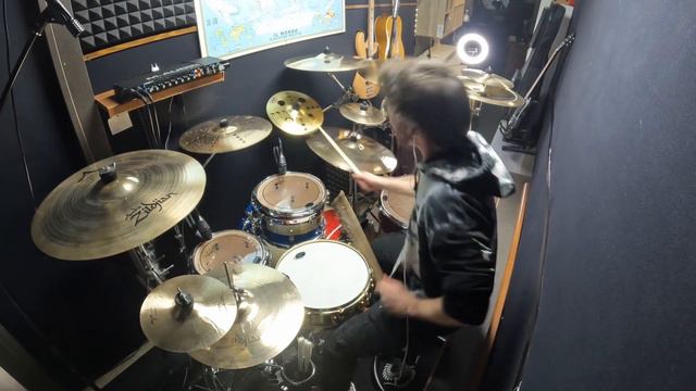 BRITNEY SPEARS- BABY ONE MORE TIME - DRUM COVER смотреть онлайн