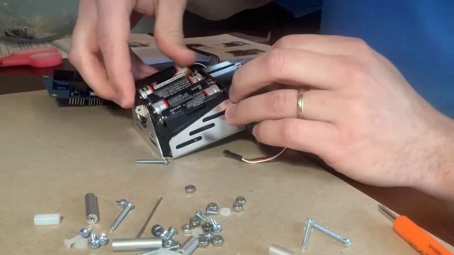 Building a BOE Shield Bot смотреть онлайн