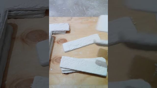 Декоративный кирпичик "Венеция" смотреть онлайн