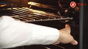 Видеообзор электрической плиты Indesit MVI6E22(W)RU с экспертом М.Видео