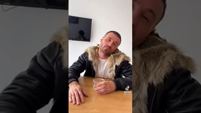 ВОТ БЫ ТАКУЮ ПОДУШКУ ТИК ТОКА смотреть онлайн