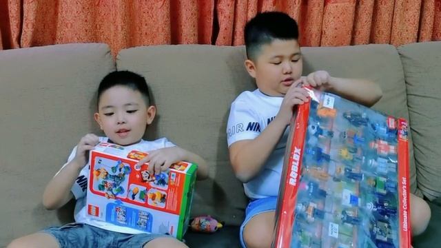 #ROBLOX REVIEW from @TOYSRUSMY | @Roblox ULTIMATE COLLECTOR'S SET & @LEGO SUPER MARIO смотреть онлайн