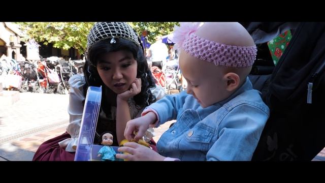 UNFORGETTABLE Christmas GIFT from Jack & Sally!! *DISNEYLAND* смотреть онлайн