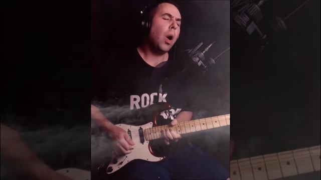 Сыграл на стриме "Gary Moore - The Loner" смотреть онлайн