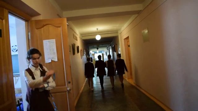 Перерыв между занятиями в Ачинской Мариинской женской гимназии смотреть онлайн