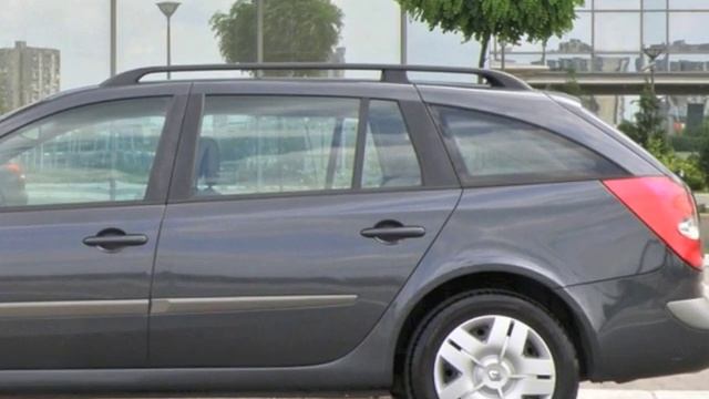 Renault Laguna Grandtour смотреть онлайн