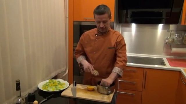 Салат из курочки с апельсинами и апельсиновым соусом смотреть онлайн