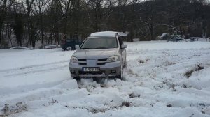 mitsubishi outlander 1