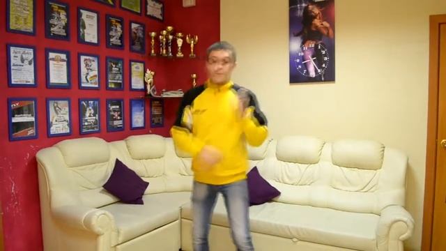 Наши любимые тренера приглашают всех желающих в Школу танцев Study-on, Челябинск!!) Приходи и ТЫ! смотреть онлайн