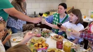 Празднуем Ирин День Рождения ? Приехали гости!!!