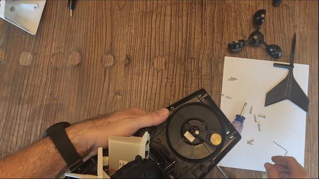 Davis Vantage Vue Wind Speed and Direction Cartridge Replacement смотреть онлайн