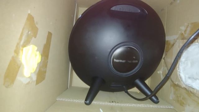 Harman Kardon Onyx Studio 4 Bass Test In Box 2 смотреть онлайн