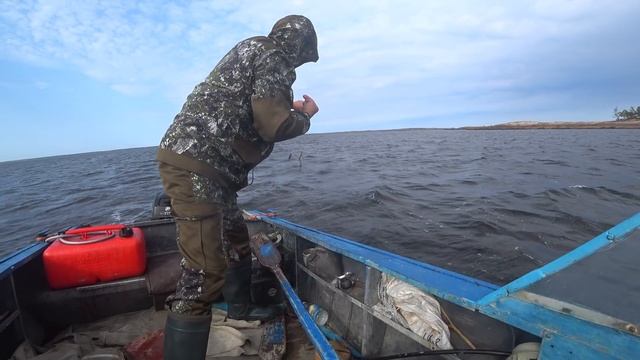 КАК ЛОВИТЬ КАМБАЛУ,СИГОВ,КОРЮШКУ,НАВАГУ НА МОРСКИЕ ЧЕРВИ! смотреть онлайн