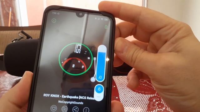 Philco PBS50 vs JBL Xtreme Teste de Som Sound Battle Caixas de Som смотреть онлайн