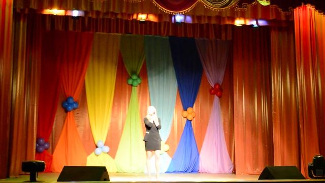 Песня "Танцы на стёклах" Обязательно загляните в описание! смотреть онлайн