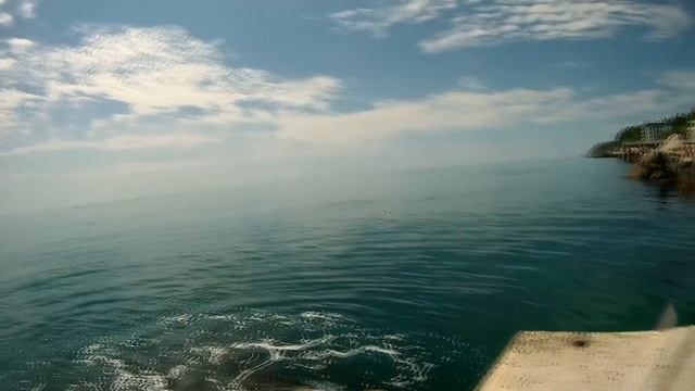 Крым. г. Алупка, идём к морю. смотреть онлайн