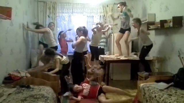 Девчонки из Саратова))) смотреть онлайн