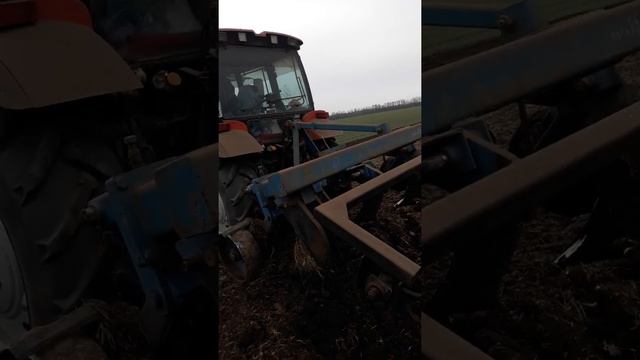 МТЗ 1521 с чизелем