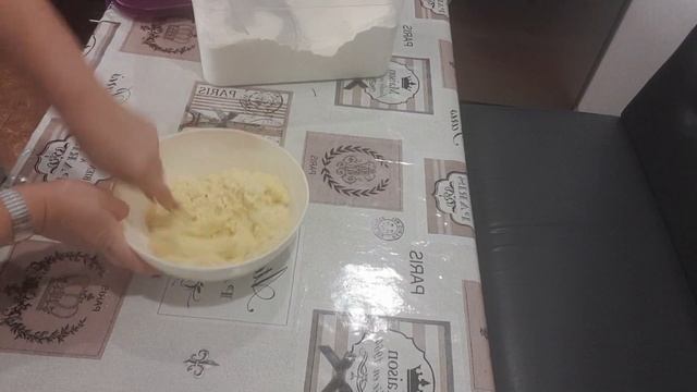 Пышные домашние сырники смотреть онлайн