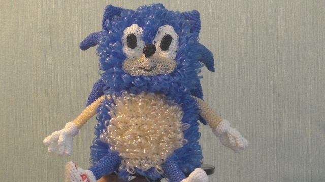 Мастер-класс по вязанию игрушки варежки "Соник". смотреть онлайн