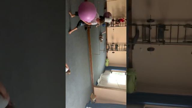 Когда школьники перепили энергетики ))))) смотреть онлайн