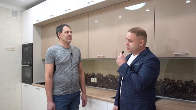 Кофейная Кухня до Потолка. Обзор Кухни на Заказ в Твери | ОРАНЖ Мебель смотреть онлайн