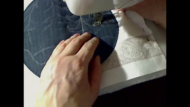 Стеганая торба из остатков ткани и учебных квилтов. смотреть онлайн