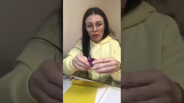 Свеча из вощины. Роза. Часть 1. смотреть онлайн