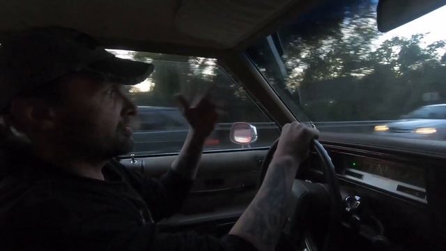 OLDSMOBILE '85: 1800 км на ретро авто по горным дорогам. Покупка. Обзор. Перегон. Постановка на уче смотреть онлайн