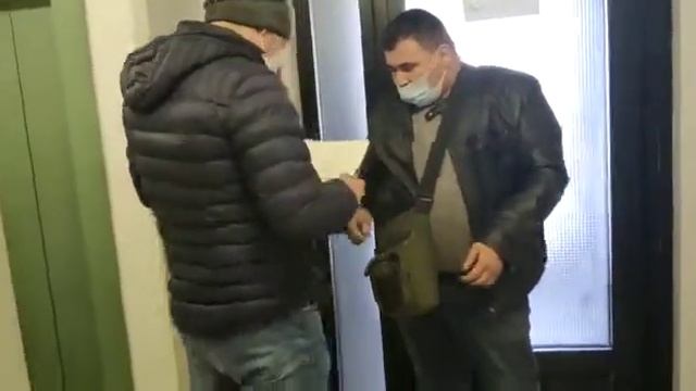 МУП Жилищник Химки (бывший ДЕЗ) проводит Незаконные отключения электроэнергии Совхозная, 9 смотреть онлайн