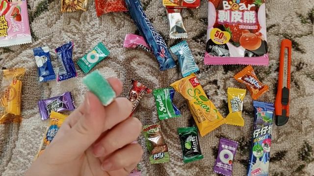 АСМР Пробую азиатские сладости🍭🍬 *итинг, шуршание, таппинг*💕 смотреть онлайн