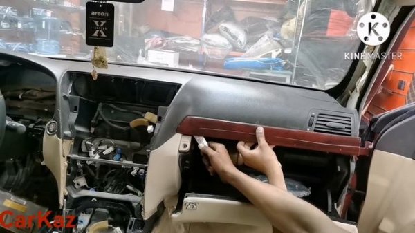 Lexus LS 460 2007_08_09 Dashboard remove