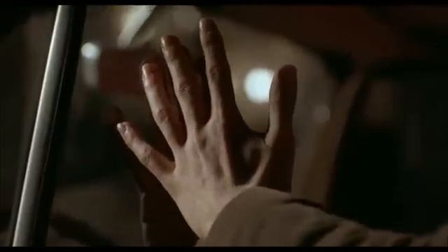 Three Colours: Red (1994) [Trailer] смотреть онлайн