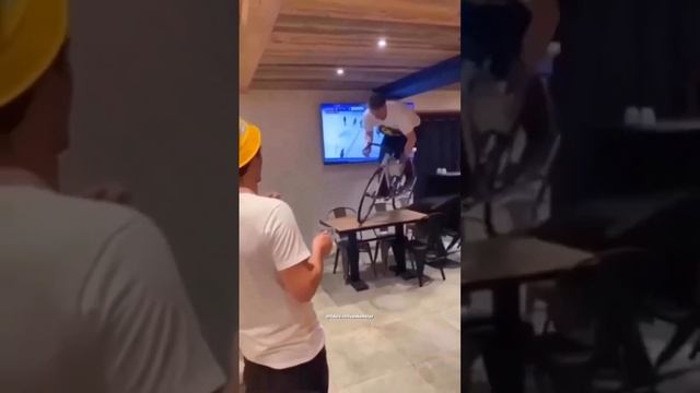 На что он надеялся? смотреть онлайн