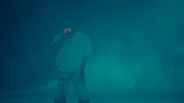 Kanye West - Stronger (Free Larry Hoover Benefit Concert) [Mike Dean Mix] смотреть онлайн