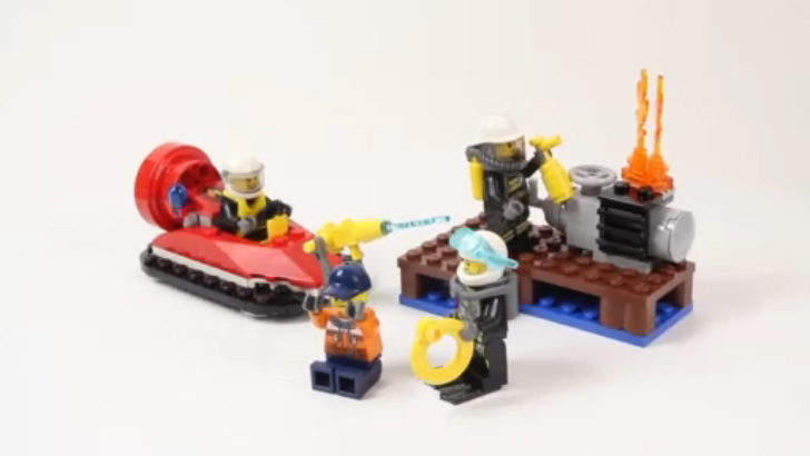 Lego City 60106 Fire Starter Set - Lego Speed Build смотреть онлайн