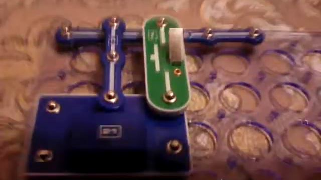 Электронный конструктор Знаток смотреть онлайн