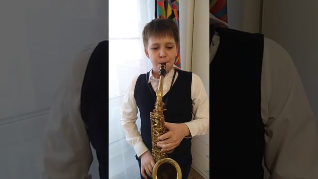 Дж. Кларк/ Марш/Саксофон смотреть онлайн