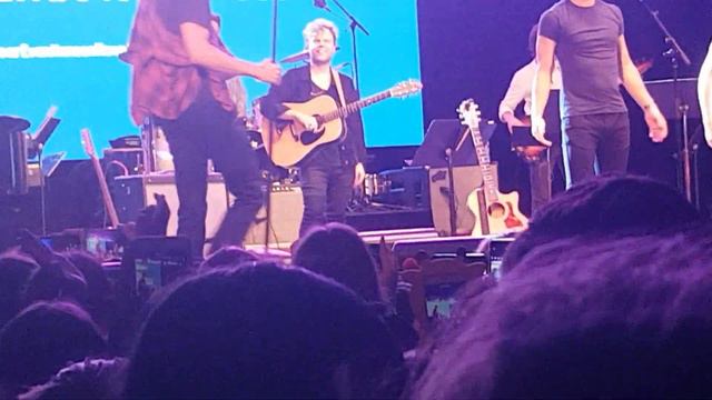 Sincerely, me (Dear Evan Hansen) - Elsie Fest 2018 -Grant Gustin, Darren Criss, Will Rolland смотреть онлайн