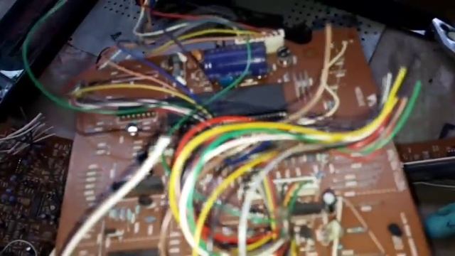 Обзор старого, импортного "видака" смотреть онлайн