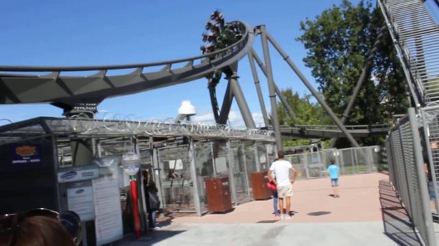 Популярный и экстримальный аттракцион Раптор в Гардаленд. Raptor in Gardaland смотреть онлайн